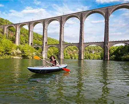 La Belle Riviere Bolozon