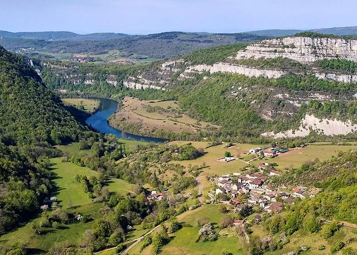 La Belle Riviere 3* Bolozon